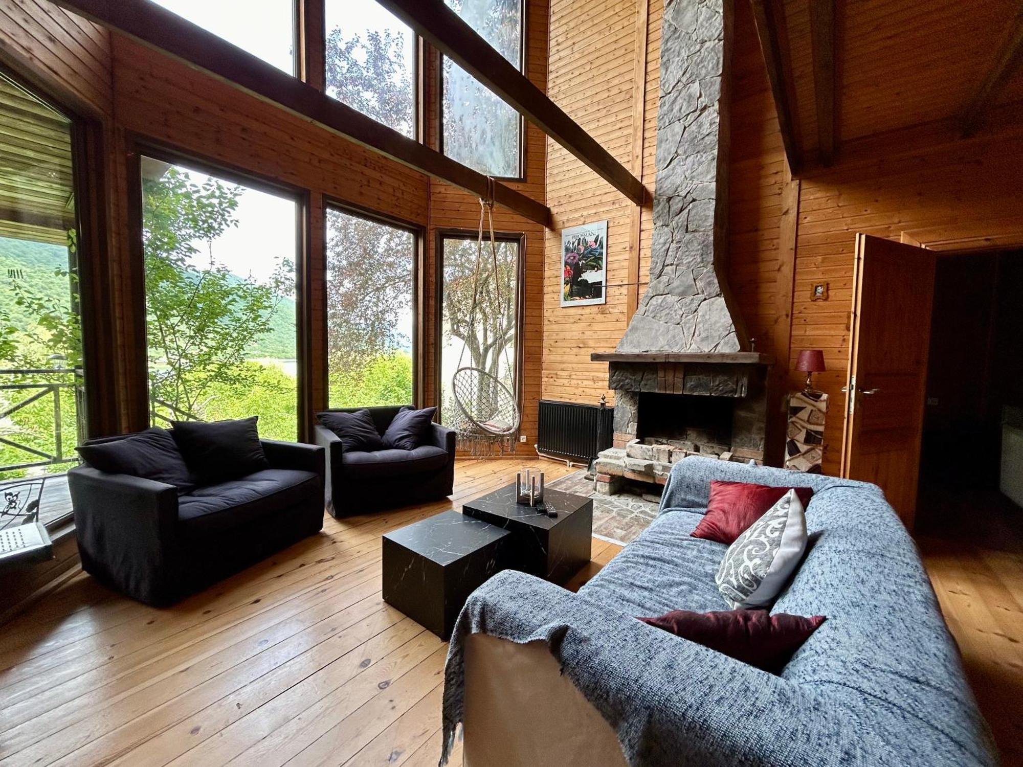 ❆Cozy, 4 Br. Villa In Ananuri❆ 외부 사진